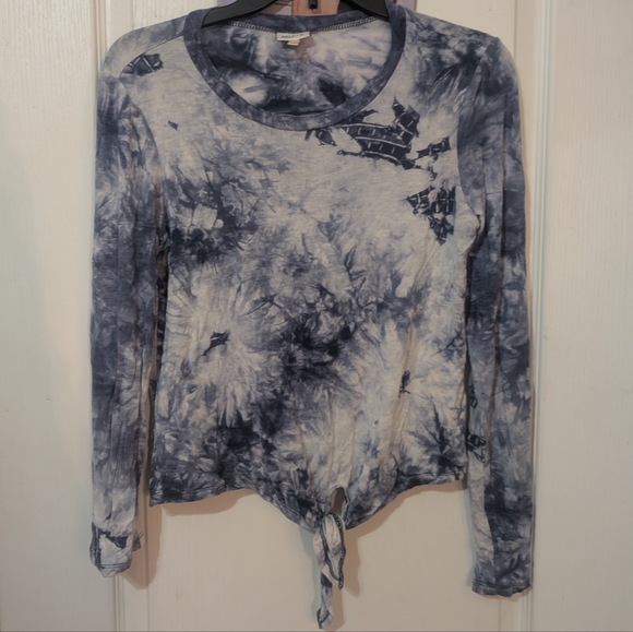SALE Self Esteem Juniors Long-Sleeve Tie-Dye Blue Tie Front Shirt Top Medium - Picture 1 of 6